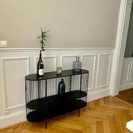 Les Arcades Apartament *